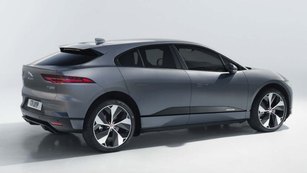 ELECTRIC SUV JAGUAR iPACE