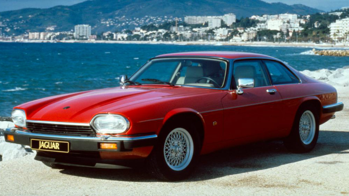 CLASSIC CAR JAGUAR XJS