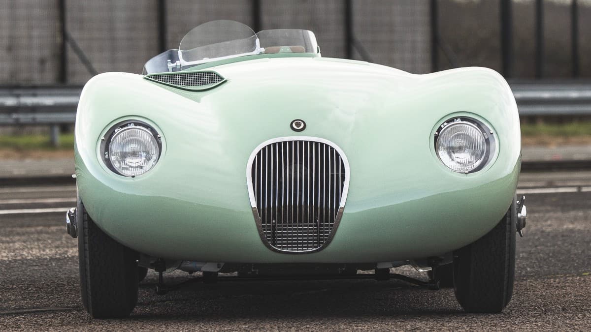 CLASSIC CAR - JAGUAR C-TYPE